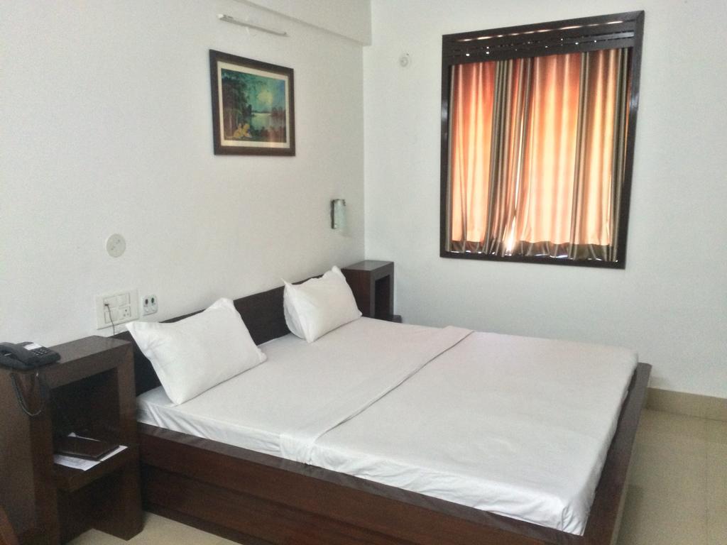 Hotel Rasoi Inn Bilāspur Zimmer foto